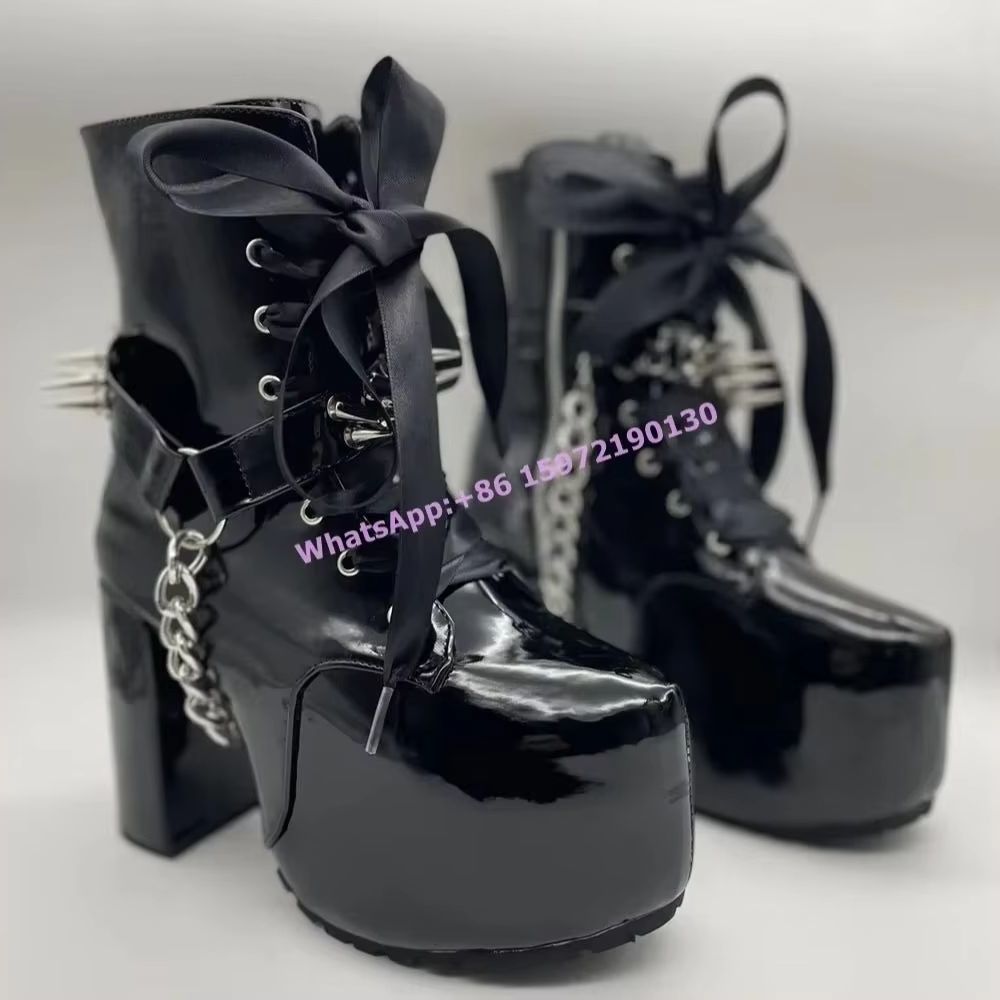 Kurdeleli Perçinli Siyah Botla - Ribbon Tie Heel incelemesi ve fiyatı